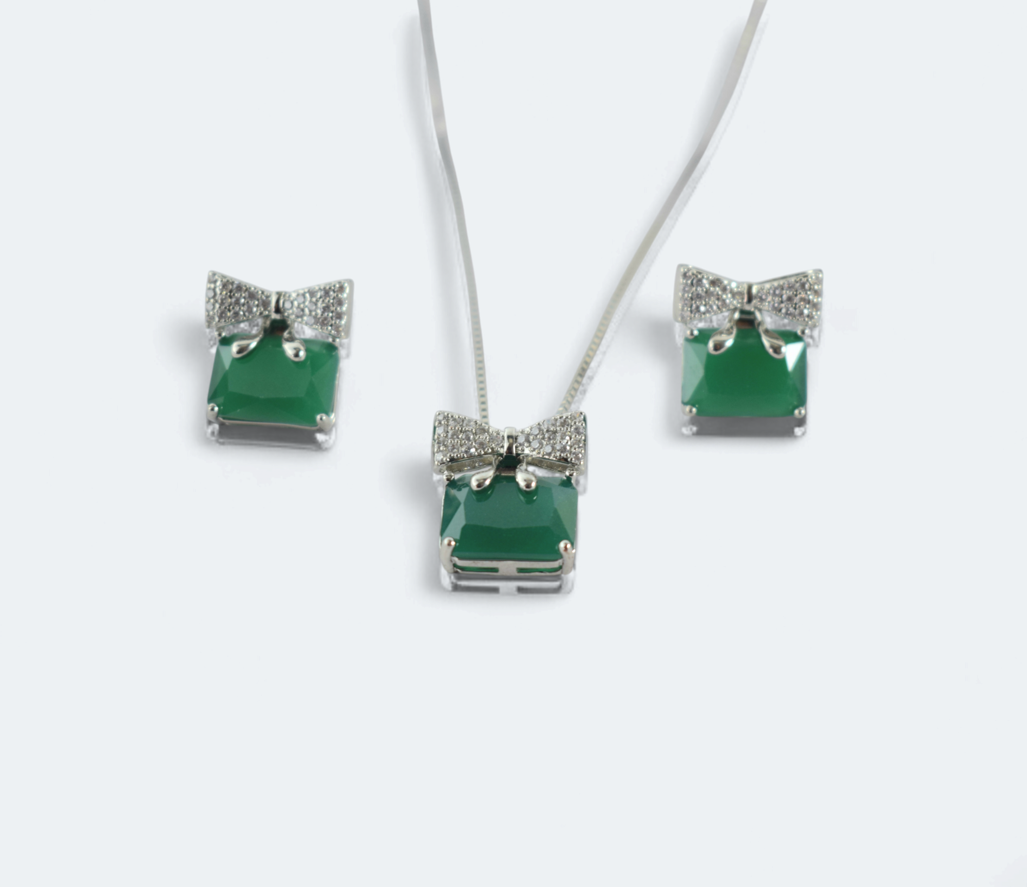 Royal Bow Sapphire Jewelry Set